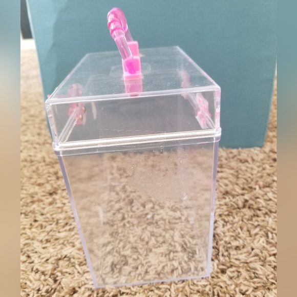 Childrens Clear Purse/Container! 🎀 - Picture 2 of 4